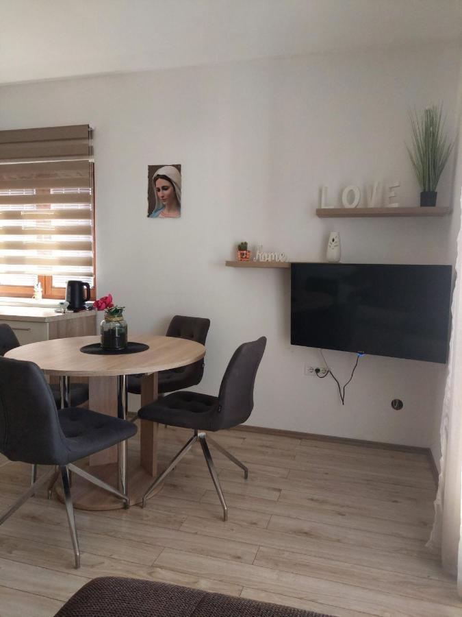 Apartments Stipe 비오그라드나모루 외부 사진