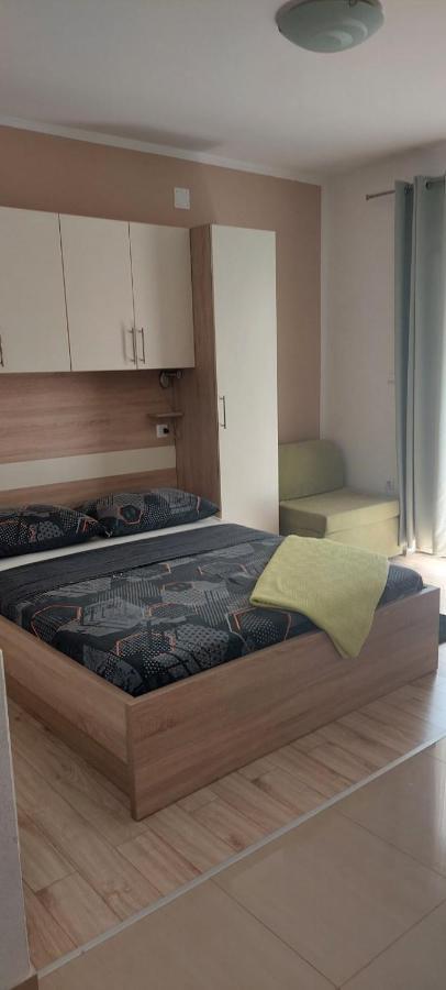 Apartments Stipe 비오그라드나모루 외부 사진